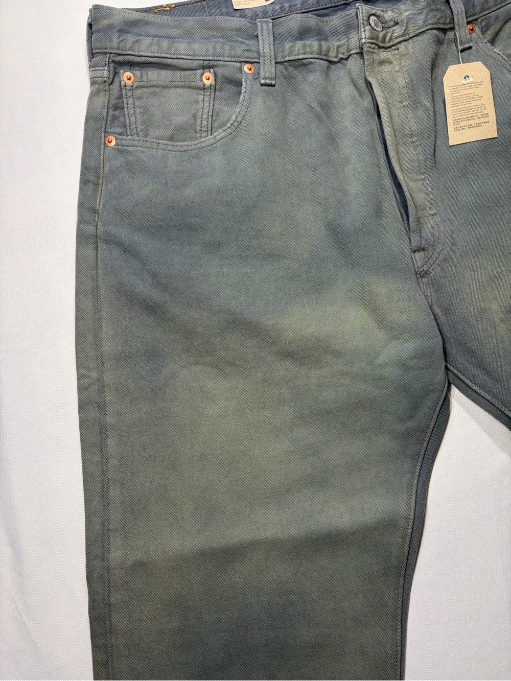 Levi's Men's Straight Jeans in Washed Blue-Gray - Picture 4 of 11